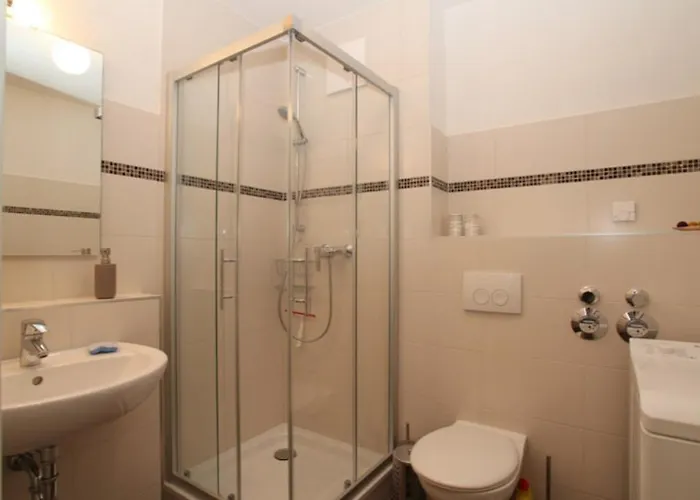 Dorothee 1 Apartment *